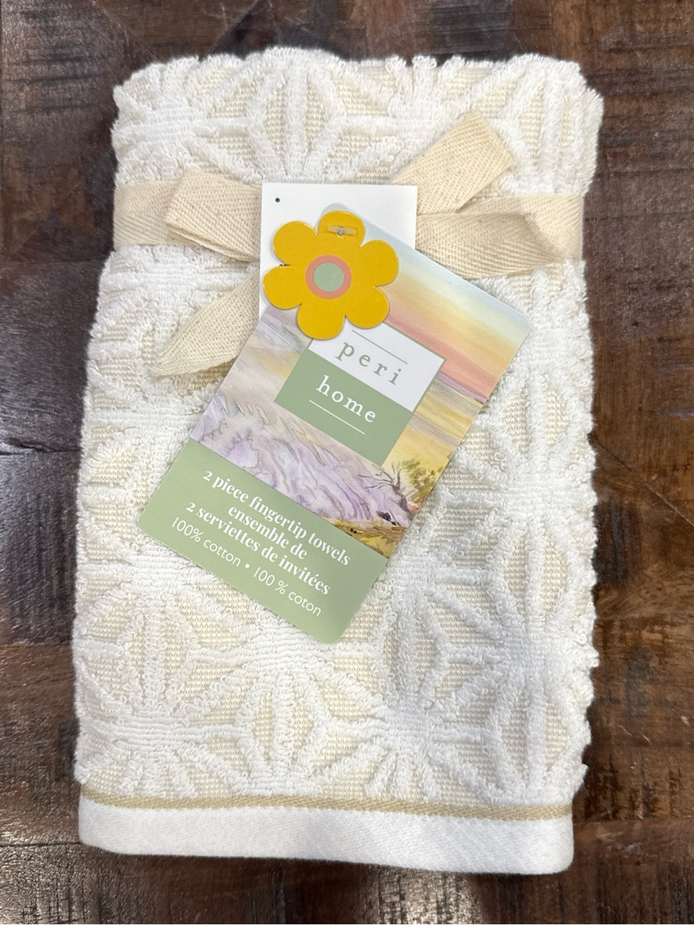Peri Home Soft COTTON 2 Pck Fingertip TOWELs 12x18” Saromi Pattern Linen Color